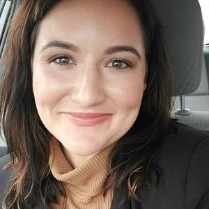 Meet your Posher, Nora